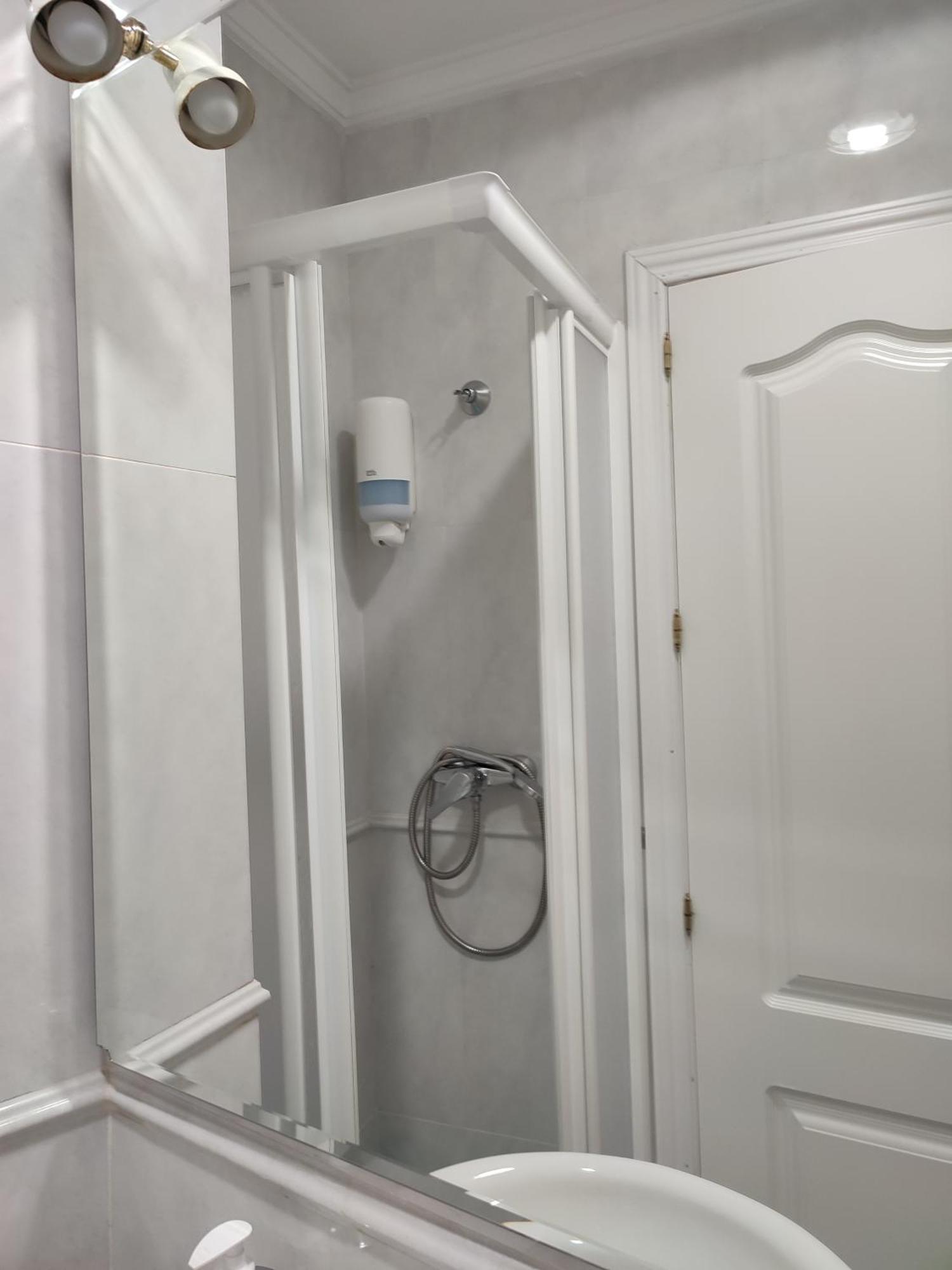 Apartamentos Oscar Granada Kamer foto